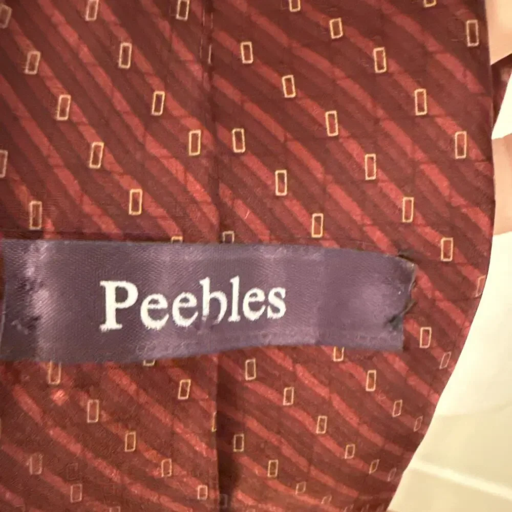 Peebles men peeblea